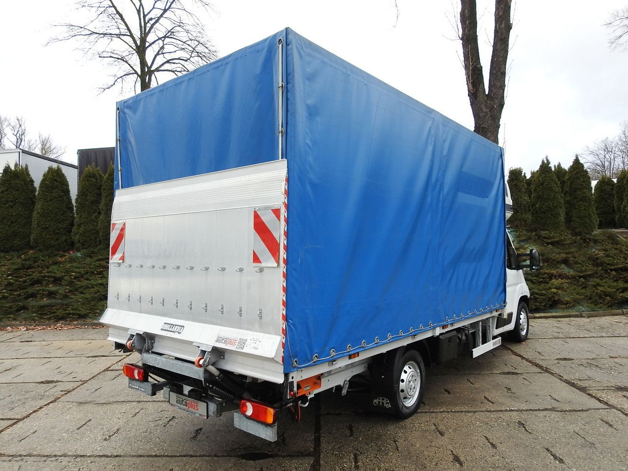 FIAT DUCATO TARPAULIN LIFT 9 PALLETS WEBASTO CRUISE CONTROL A/C LED LAMP 180HP - Tent tarbesõiduk: pilt 3 FIAT DUCATO TARPAULIN LIFT 9 PALLETS WEBASTO CRUISE CONTROL A/C LED LAMP 180HP - Tent tarbesõiduk: pilt 3