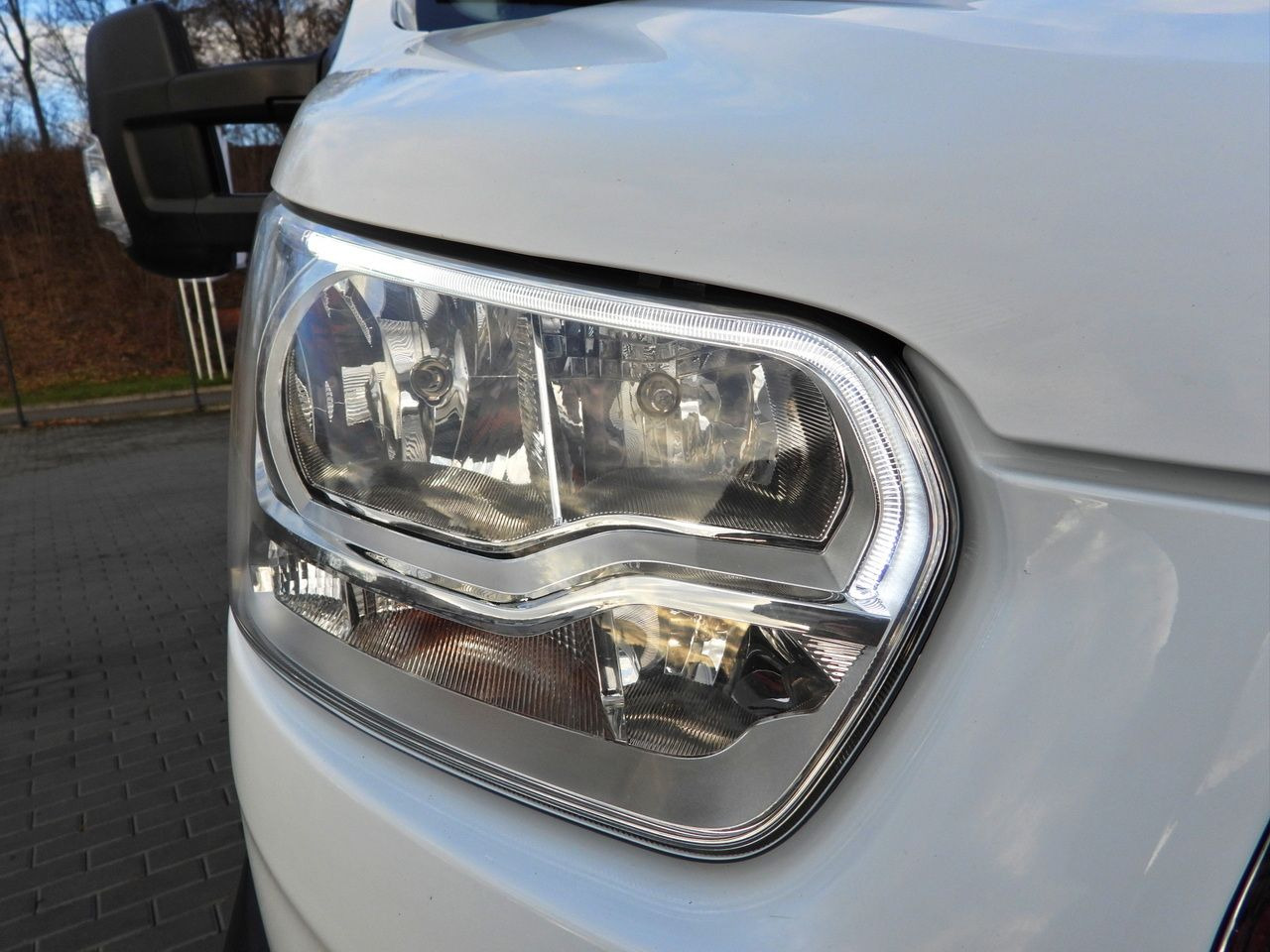 Meeskonnaauto FORD TRANSIT 4x4 STAKE BODY DOUBLE CABIN DOKA 6 SEATS CRUISE CONTROL LED LIGHTS AIR CONDITIONING 170HP: pilt 18 Meeskonnaauto FORD TRANSIT 4x4 STAKE BODY DOUBLE CABIN DOKA 6 SEATS CRUISE CONTROL LED LIGHTS AIR CONDITIONING 170HP: pilt 18