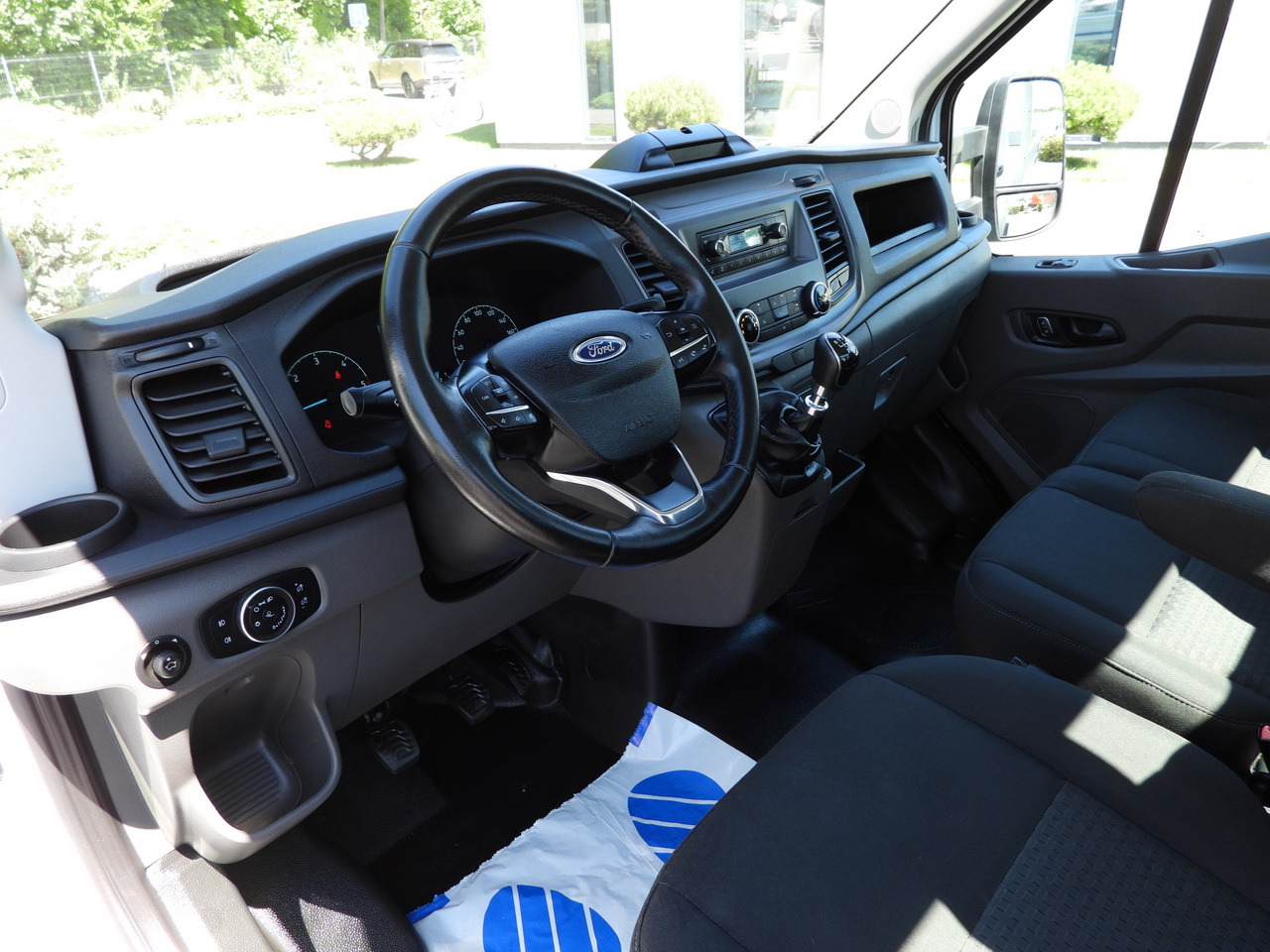 FORD TRANSIT STAKE BODY 10 PALLETS CRUISE CONTROL LED LIGHTS PNEUMATICS AIR CONDITIONING 160HP - Madelauto: pilt 2 FORD TRANSIT STAKE BODY 10 PALLETS CRUISE CONTROL LED LIGHTS PNEUMATICS AIR CONDITIONING 160HP - Madelauto: pilt 2