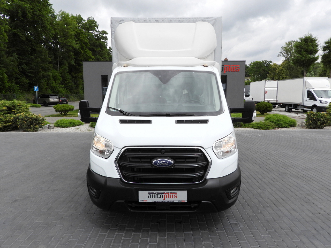 FORD TRANSIT  TARPAULIN 8 PALLETS CRUISE CONTROL LED LIGHTS TWIN WHEELS AIR CONDITIONING  130HP - Tent tarbesõiduk: pilt 5 FORD TRANSIT  TARPAULIN 8 PALLETS CRUISE CONTROL LED LIGHTS TWIN WHEELS AIR CONDITIONING  130HP - Tent tarbesõiduk: pilt 5