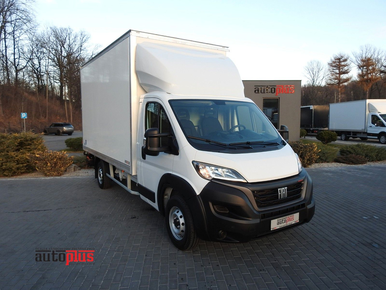 Fiat DUCATO KOFFER AUFZUG 8 PALETTEN TEMPOMAT - Tarbesõiduk furgoon: pilt 1 Fiat DUCATO KOFFER AUFZUG 8 PALETTEN TEMPOMAT - Tarbesõiduk furgoon: pilt 1