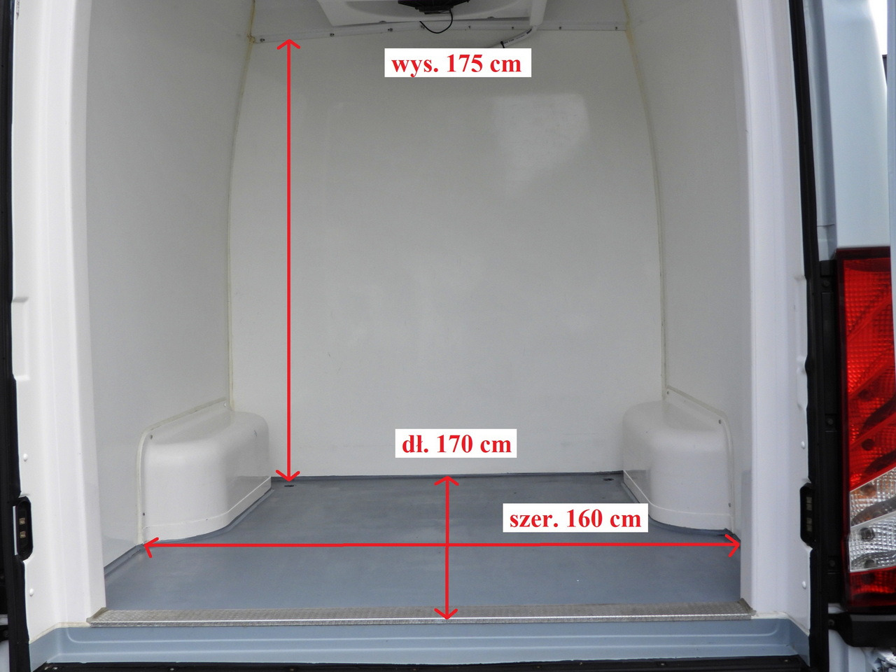 Tarbesõiduk külmik IVECO DAILY 35S14 REFRIGERATOR VAN -10*C POWER SUPPLY 230V CRUISE CONTROL AUTOMATIC TRANSMISSION HI-MATIC AIR CONDITIONING  140HP: pilt 14