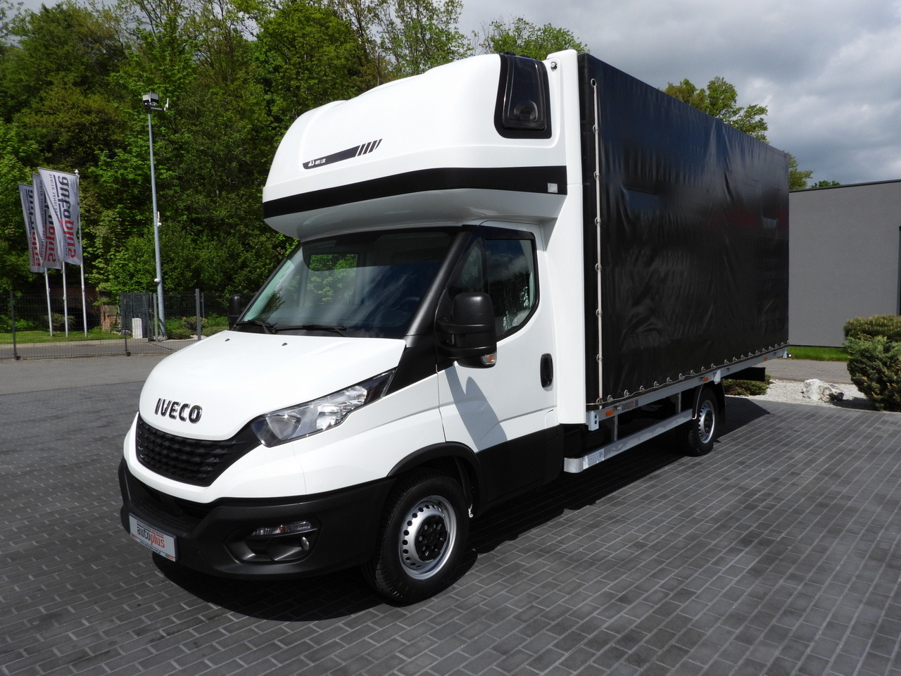 Tent tarbesõiduk IVECO DAILY  35S18 TARPAULIN 10 PALLETS WEBASTO CRUISE CONTROL AIR CONDITIONING  180HP: pilt 6