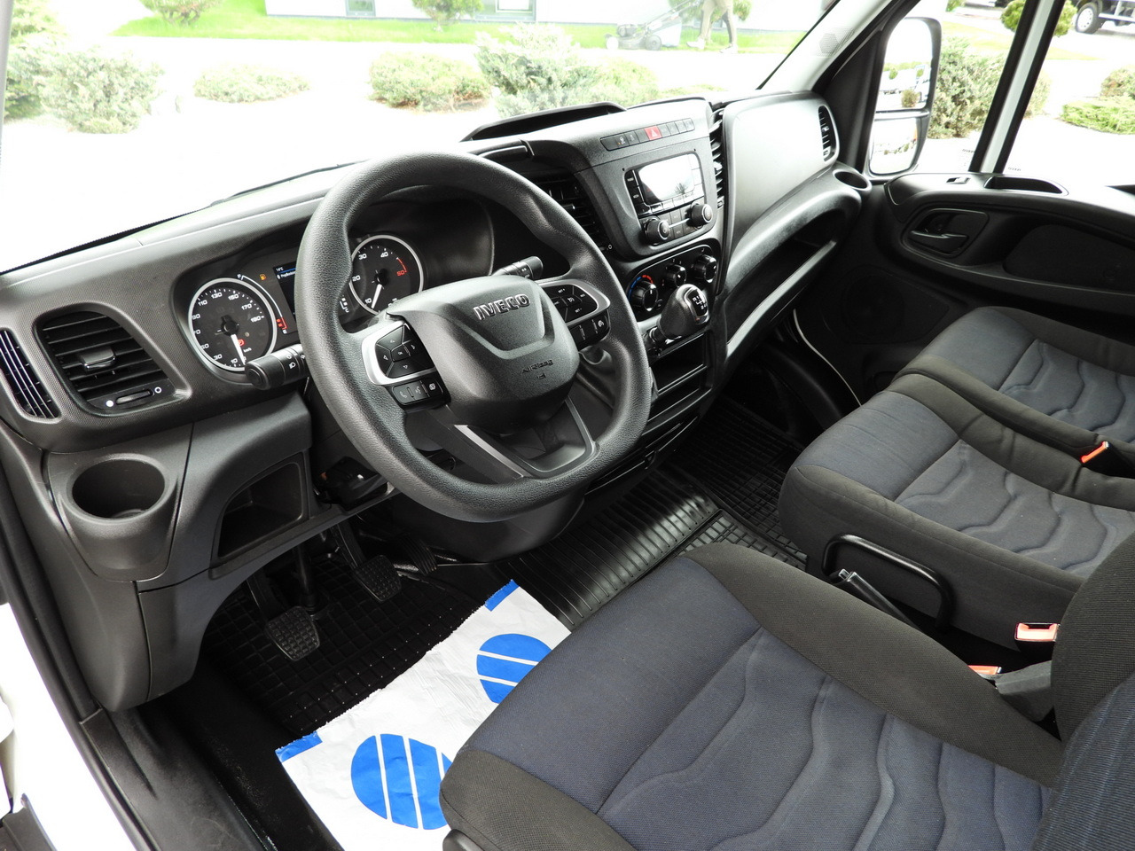 IVECO DAILY 35S18 TARPAULIN 10 PALLETS WEBASTO CRUISE CONTROL AIR CONDITIONING 180HP - Tent tarbesõiduk: pilt 2 IVECO DAILY 35S18 TARPAULIN 10 PALLETS WEBASTO CRUISE CONTROL AIR CONDITIONING 180HP - Tent tarbesõiduk: pilt 2