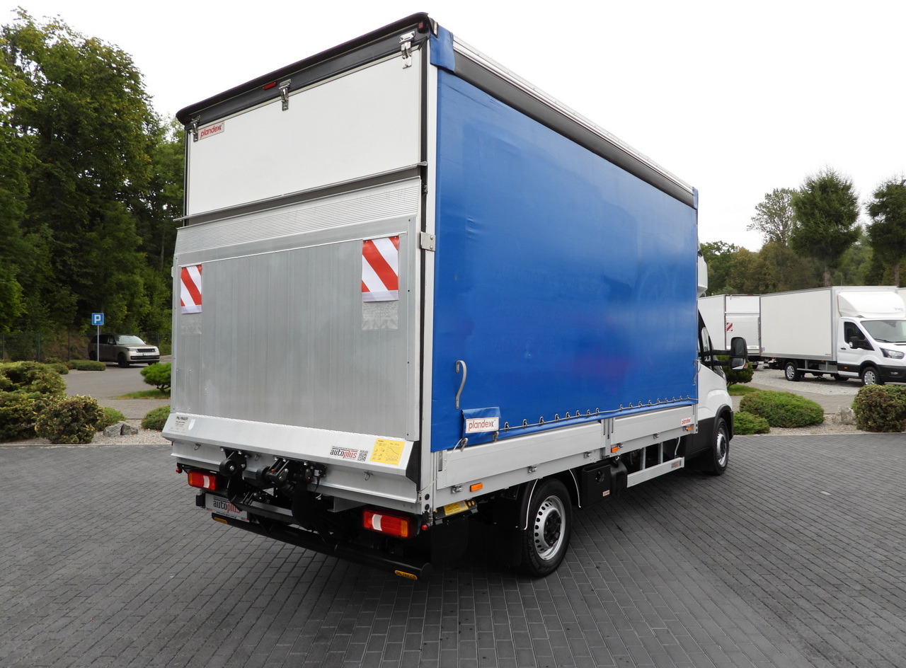 IVECO DAILY 35S18 TARPAULIN LIFT 8 PALLETS WEBASTO CRUISE CONTROL LED LIGHTS AIR CONDITIONING 180HP - Tent tarbesõiduk: pilt 3 IVECO DAILY 35S18 TARPAULIN LIFT 8 PALLETS WEBASTO CRUISE CONTROL LED LIGHTS AIR CONDITIONING 180HP - Tent tarbesõiduk: pilt 3