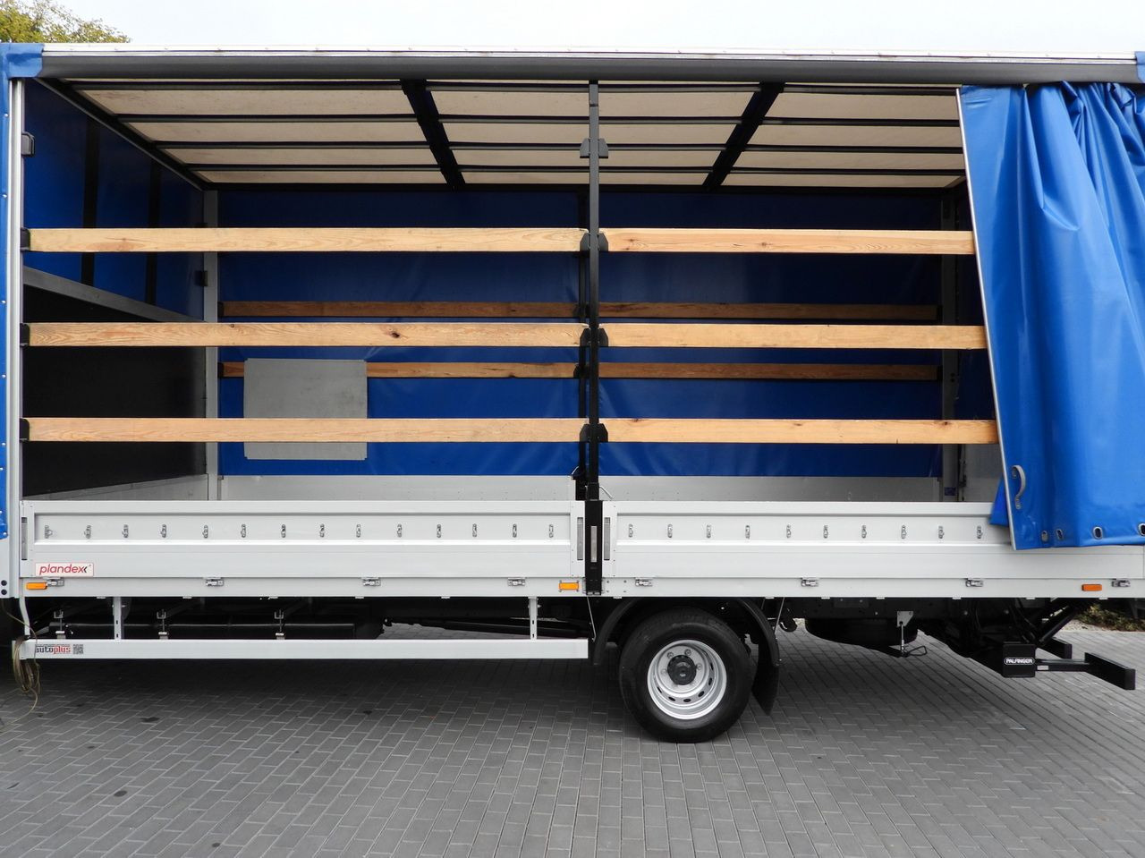 Tent veoauto IVECO DAILY 72C18 TARPAULIN LIFT 14 PALLETS WEBASTO CRUISE CONTROL LED LIGHTS TWIN WHEELS AIR CONDITIONING  180HP: pilt 30
