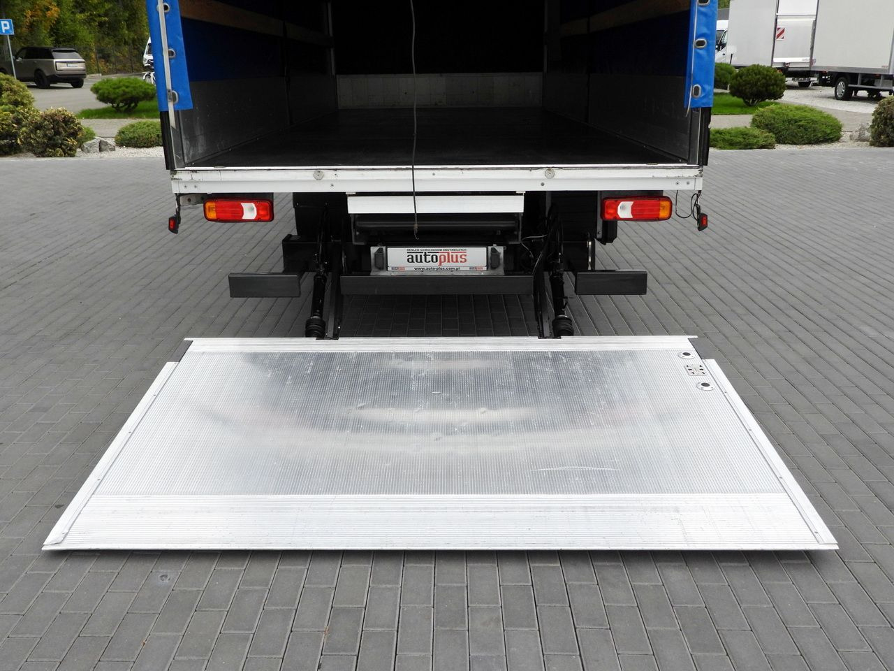 Tent veoauto IVECO DAILY 72C18 TARPAULIN LIFT 14 PALLETS WEBASTO CRUISE CONTROL LED LIGHTS TWIN WHEELS AIR CONDITIONING  180HP: pilt 27