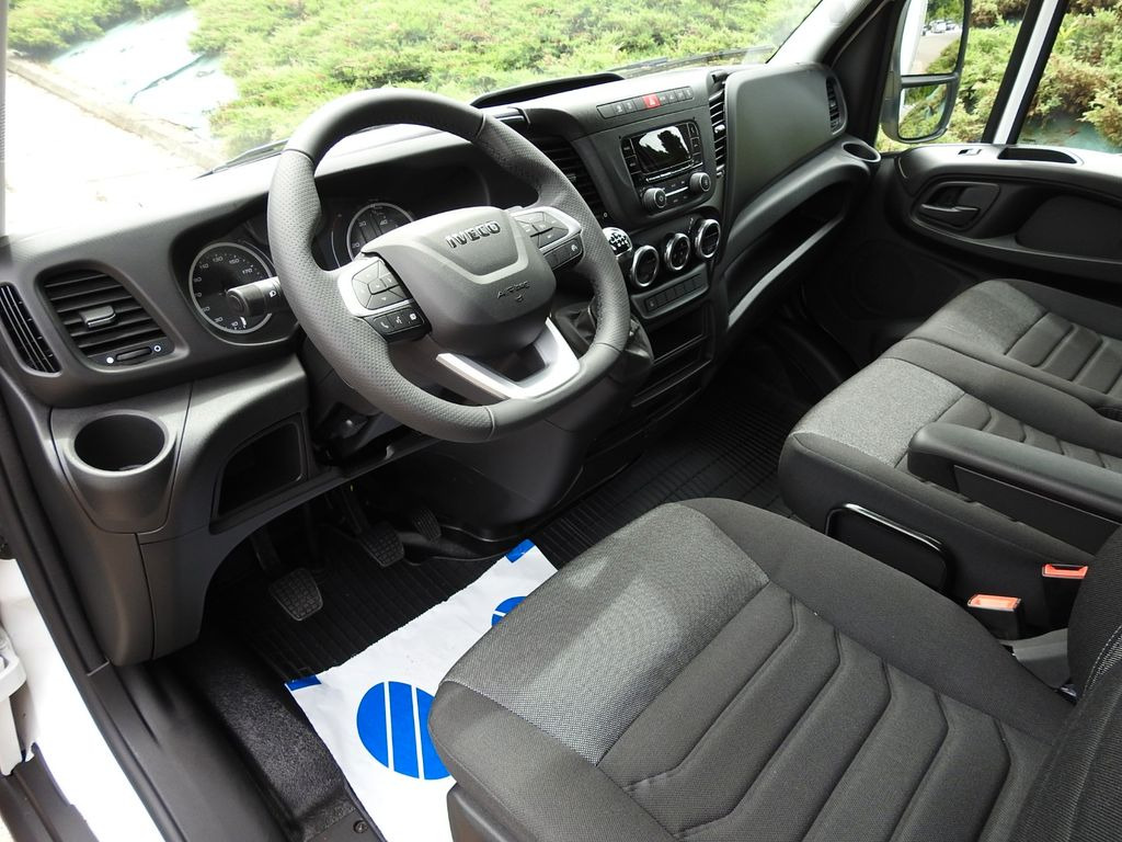 Iveco DAILY 35S18 PRITSCHE PLANE 10 PALETTEN WEBASTO - Tent tarbesõiduk, Meeskonnaauto: pilt 2 Iveco DAILY 35S18 PRITSCHE PLANE 10 PALETTEN WEBASTO - Tent tarbesõiduk, Meeskonnaauto: pilt 2