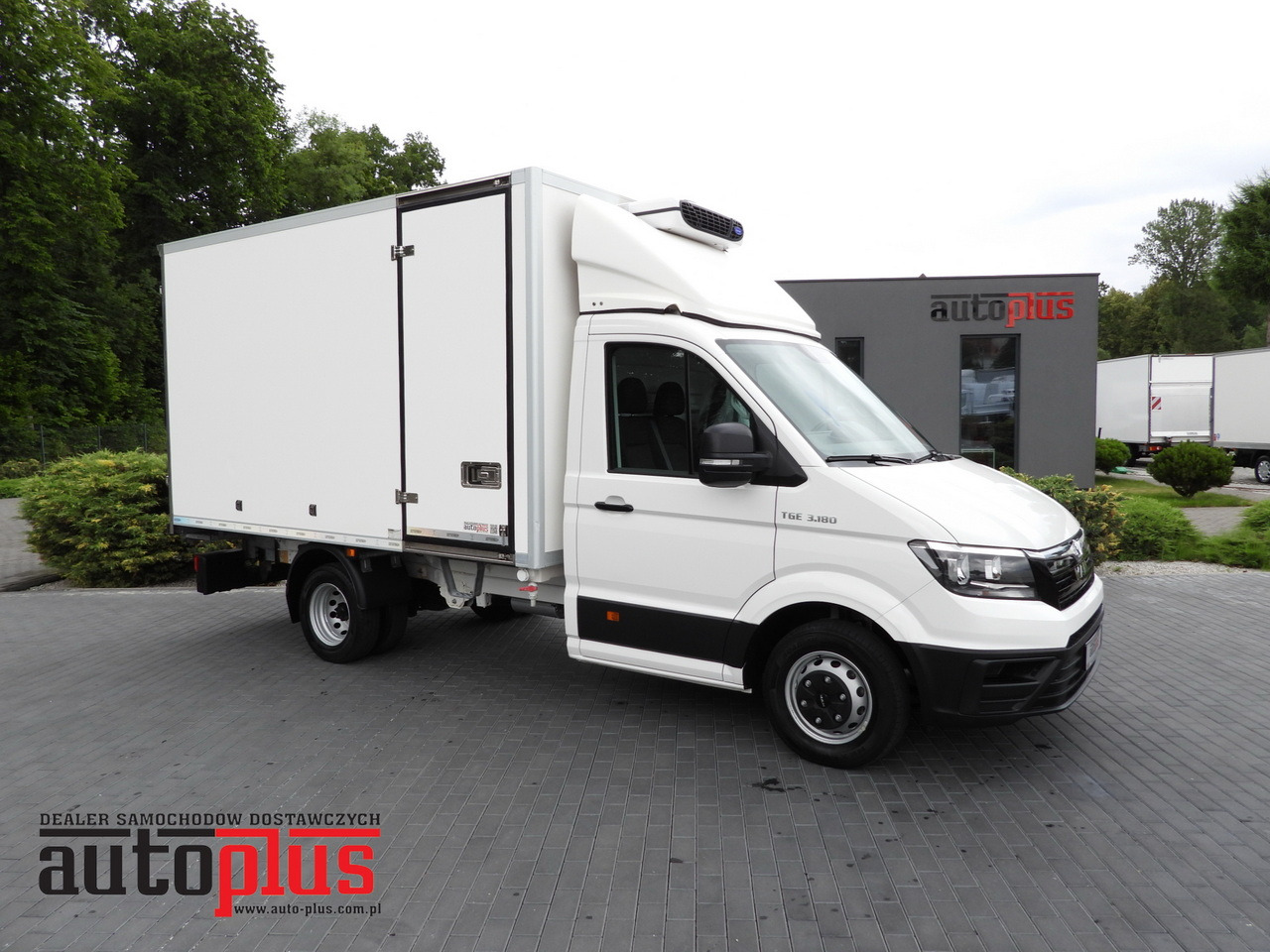 MAN TGE 3.180 REGRIGERATOR BOX 0*C CRUISE CONTROL TWIN WHEELS AIR CONDITIONING 180HP - Tarbesõiduk külmik: pilt 1 MAN TGE 3.180 REGRIGERATOR BOX 0*C CRUISE CONTROL TWIN WHEELS AIR CONDITIONING 180HP - Tarbesõiduk külmik: pilt 1