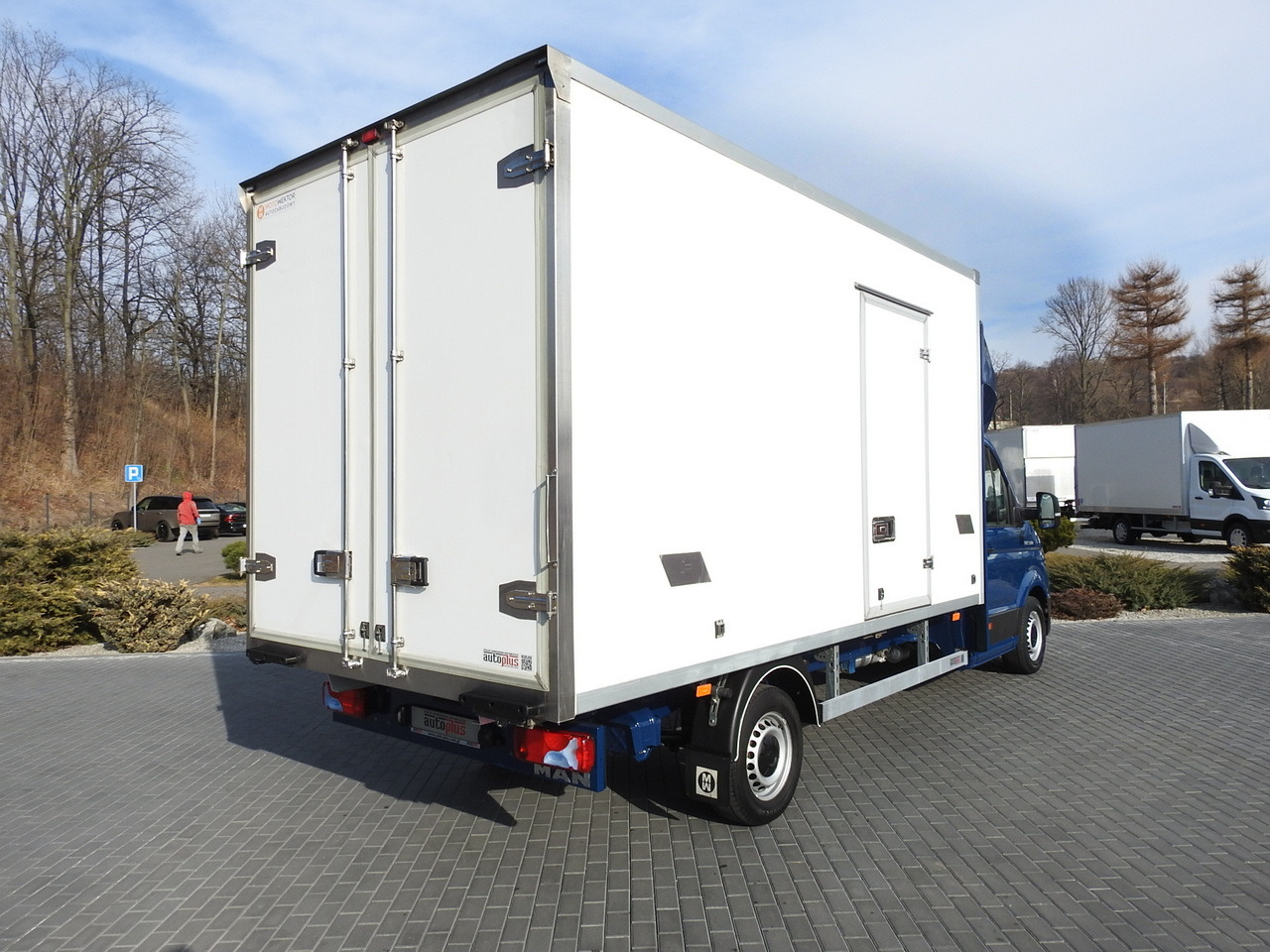 MAN TGE 3.180 REGRIGERATOR BOX -5*C 8 PALLETS HEATING FUNCTION CRUISE CONTROL PNEUMATICS AIR CONDITIONING 180HP - Tarbesõiduk külmik: pilt 3 MAN TGE 3.180 REGRIGERATOR BOX -5*C 8 PALLETS HEATING FUNCTION CRUISE CONTROL PNEUMATICS AIR CONDITIONING 180HP - Tarbesõiduk külmik: pilt 3
