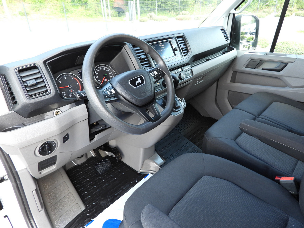 MAN TGE REFRIGERATOR VAN -5*C POWER SUPPLY 230V CRUISE CONTROL AUTOMATIC TRANSMISSION AIR CONDITIONING 180HP - Tarbesõiduk külmik: pilt 2 MAN TGE REFRIGERATOR VAN -5*C POWER SUPPLY 230V CRUISE CONTROL AUTOMATIC TRANSMISSION AIR CONDITIONING 180HP - Tarbesõiduk külmik: pilt 2