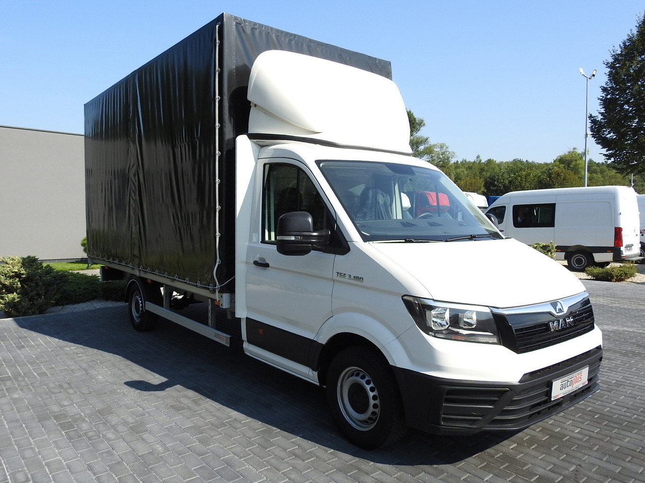 MAN TGE TARPAULIN 10 PALLETS AIR CONDITIONING 180HP - Tent tarbesõiduk: pilt 4 MAN TGE TARPAULIN 10 PALLETS AIR CONDITIONING 180HP - Tent tarbesõiduk: pilt 4