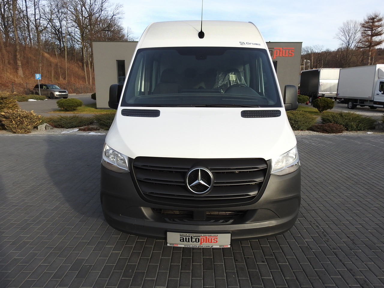 MERCEDES SPRINTER 314 BOX DELIVERY VAN 6 SEATS CRUISE CONTROL AIR CONDITIONING 140HP - Kaubik: pilt 5 MERCEDES SPRINTER 314 BOX DELIVERY VAN 6 SEATS CRUISE CONTROL AIR CONDITIONING 140HP - Kaubik: pilt 5