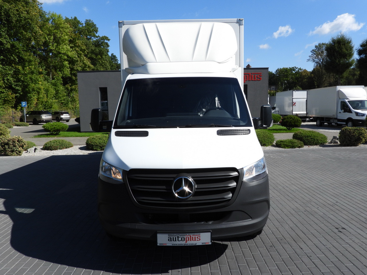 MERCEDES SPRINTER 315 BOX LIFT 8 PALLETS AIR CONDITIONING  150HP - Tarbesõiduk külmik: pilt 5 MERCEDES SPRINTER 315 BOX LIFT 8 PALLETS AIR CONDITIONING  150HP - Tarbesõiduk külmik: pilt 5