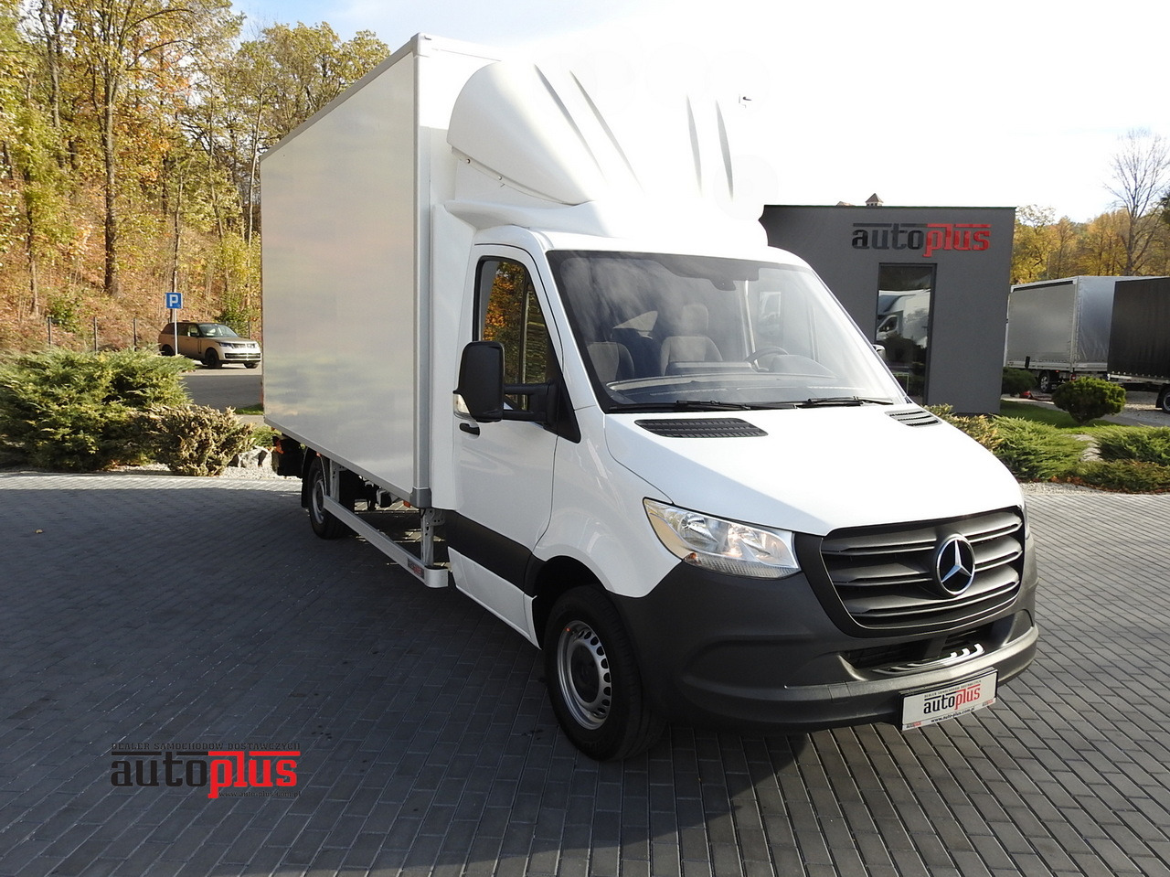 MERCEDES SPRINTER BOX LIFT 8 PALLETS AIR CONDITIONING 150HP - Tarbesõiduk furgoon: pilt 1 MERCEDES SPRINTER BOX LIFT 8 PALLETS AIR CONDITIONING 150HP - Tarbesõiduk furgoon: pilt 1