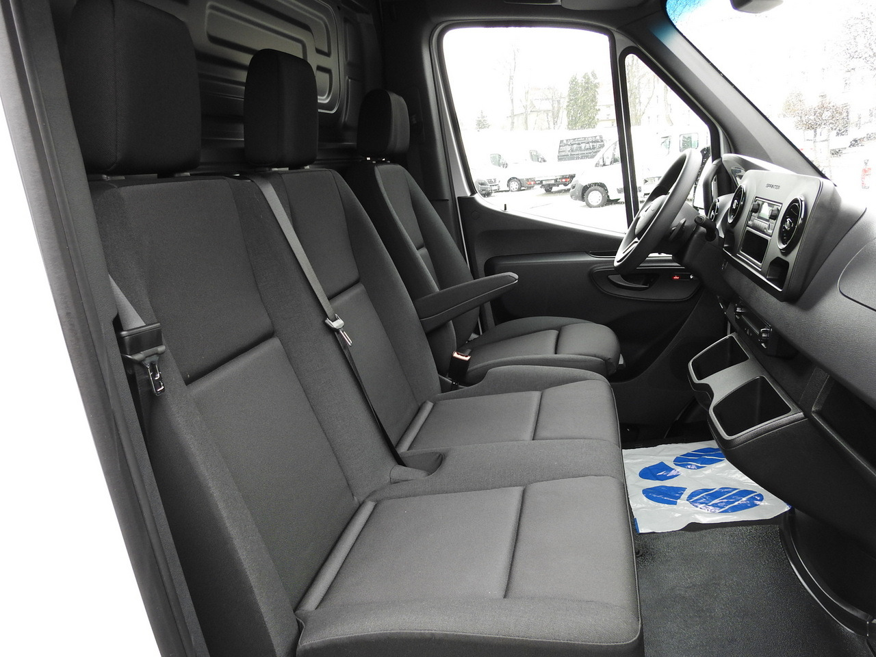 Uus Kaubik MERCEDES eSprinter NEW ELECTRIC VAN AUTOMATIC TRANSMISSION  GUARANTEE  95HP: pilt 39
