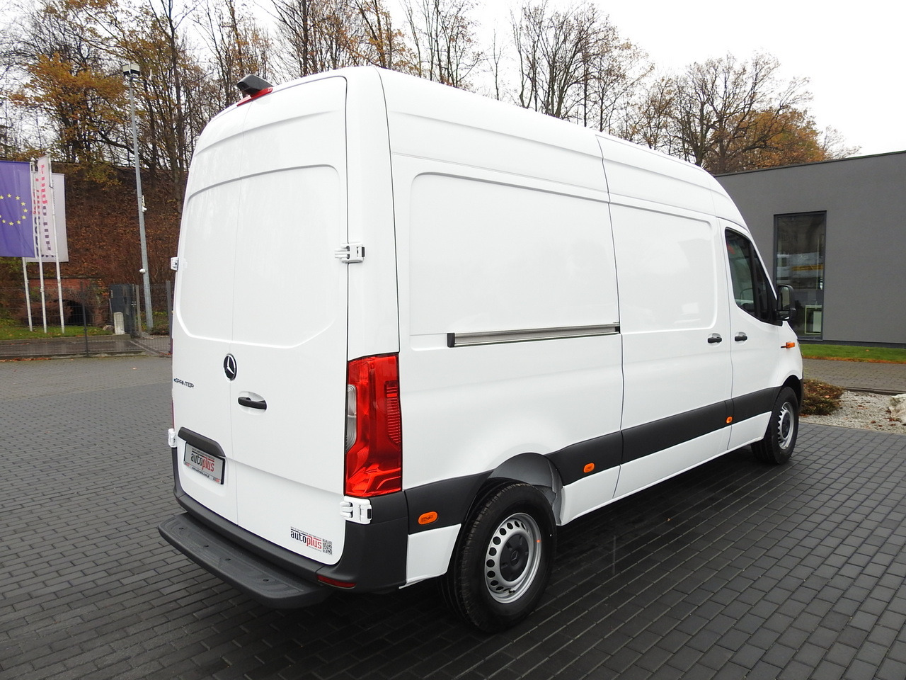 Uus Kaubik MERCEDES eSprinter NEW ELECTRIC VAN AUTOMATIC TRANSMISSION  GUARANTEE  95HP: pilt 14