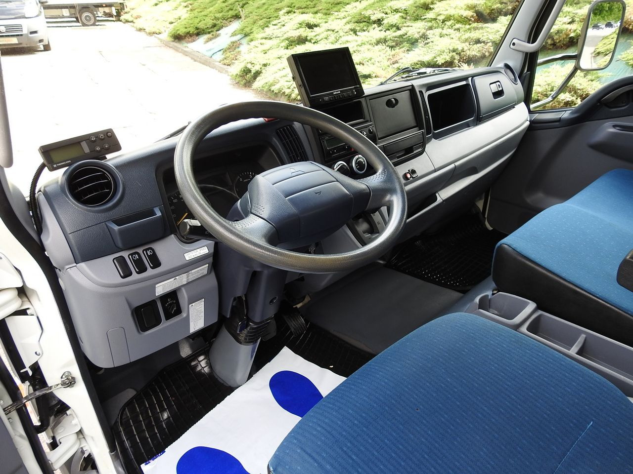 MITSUBISHI CANTER FUSO 7C15 REGRIGERATOR BOX -4*C LIFT POWER SUPPLY 230V AIR CONDITIONING AUTOMATIC TRANSMISSION 150HP - Külmutiga veoauto: pilt 2 MITSUBISHI CANTER FUSO 7C15 REGRIGERATOR BOX -4*C LIFT POWER SUPPLY 230V AIR CONDITIONING AUTOMATIC TRANSMISSION 150HP - Külmutiga veoauto: pilt 2