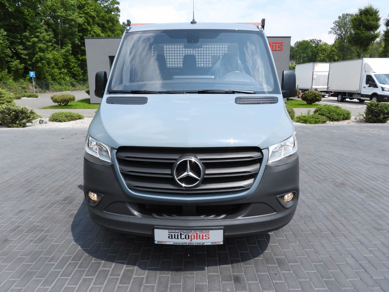 Mercedes-Benz SPRINTER 315 PRITSCHE 8 PALETTEN TEMPOMAT - Madelauto: pilt 5 Mercedes-Benz SPRINTER 315 PRITSCHE 8 PALETTEN TEMPOMAT - Madelauto: pilt 5