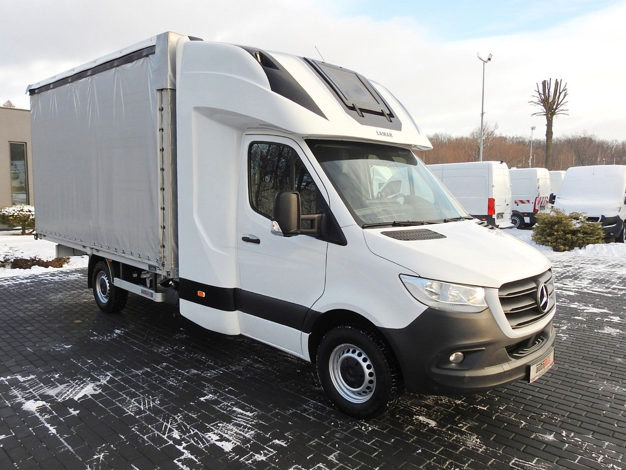 Mercedes-Benz SPRINTER 316 PRITSCHE PLANE 8 PALETTEN WEBASTO - Tent tarbesõiduk, Meeskonnaauto: pilt 4 Mercedes-Benz SPRINTER 316 PRITSCHE PLANE 8 PALETTEN WEBASTO - Tent tarbesõiduk, Meeskonnaauto: pilt 4