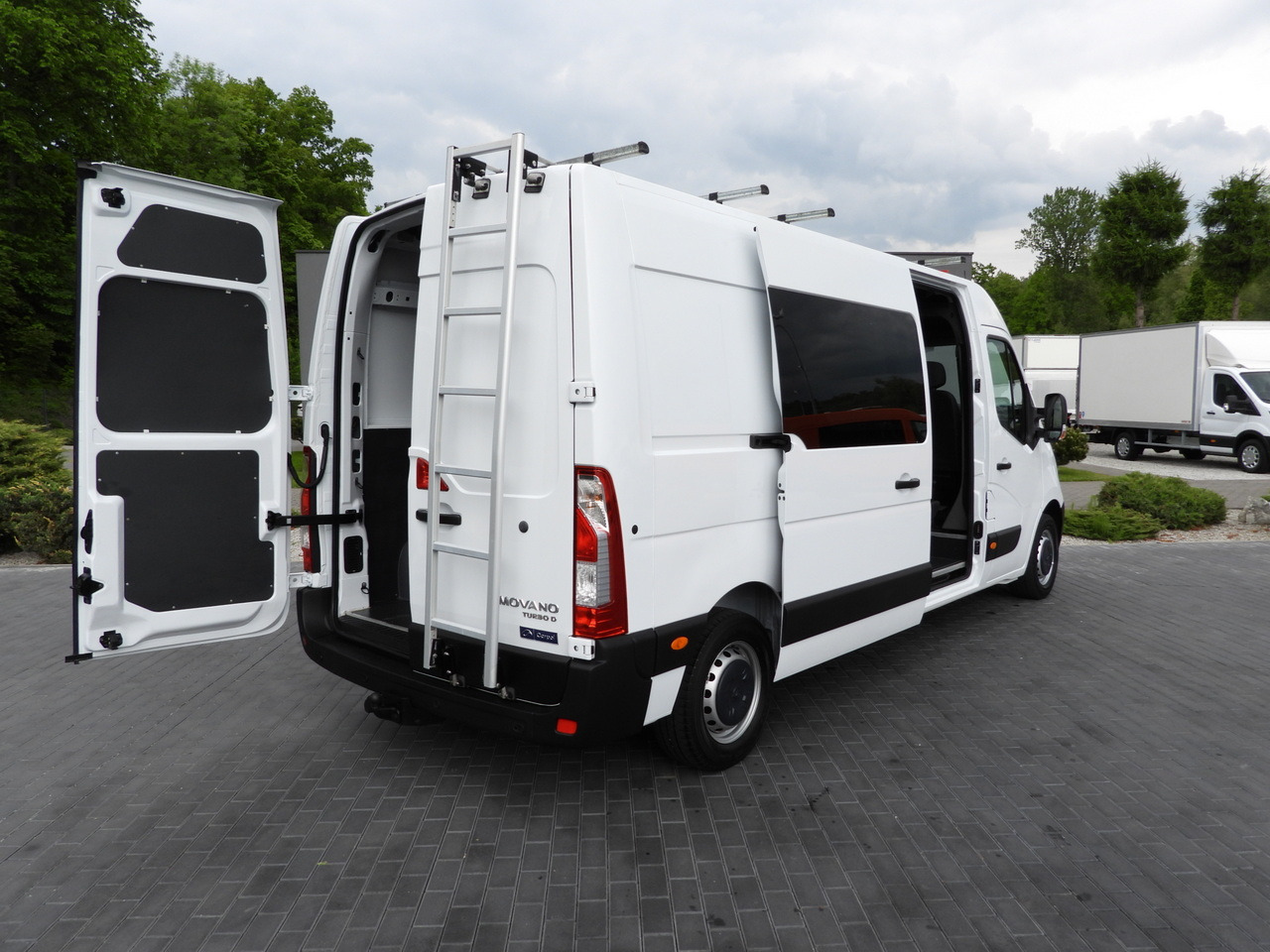 OPEL MOVANO BOX DELIVERY VAN 7 SEATS CRUISE CONTROL LED LIGHTS AIR CONDITIONING 135HP - Kaubik: pilt 3 OPEL MOVANO BOX DELIVERY VAN 7 SEATS CRUISE CONTROL LED LIGHTS AIR CONDITIONING 135HP - Kaubik: pilt 3