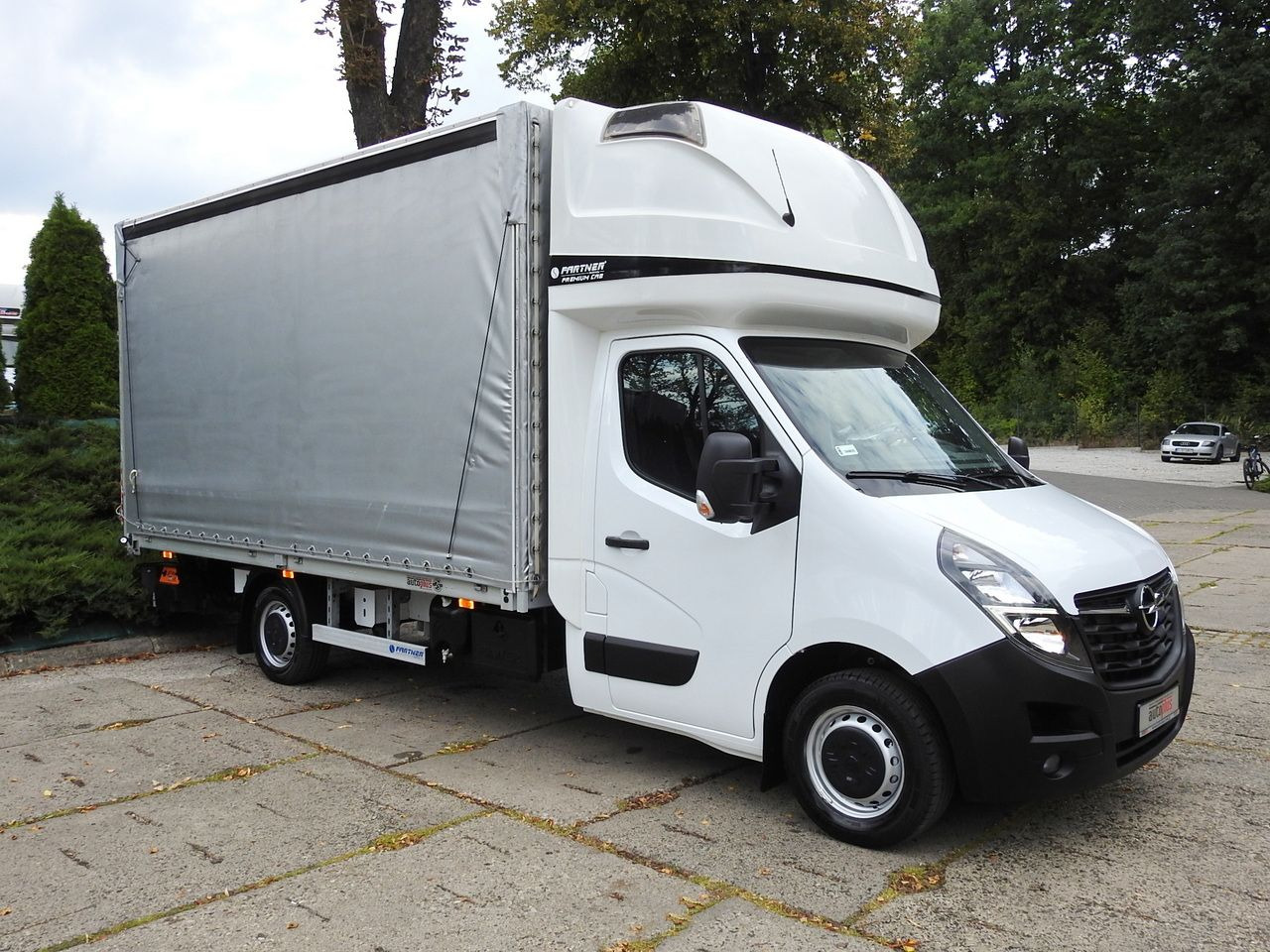 OPEL MOVANO - Tent tarbesõiduk: pilt 4 OPEL MOVANO - Tent tarbesõiduk: pilt 4