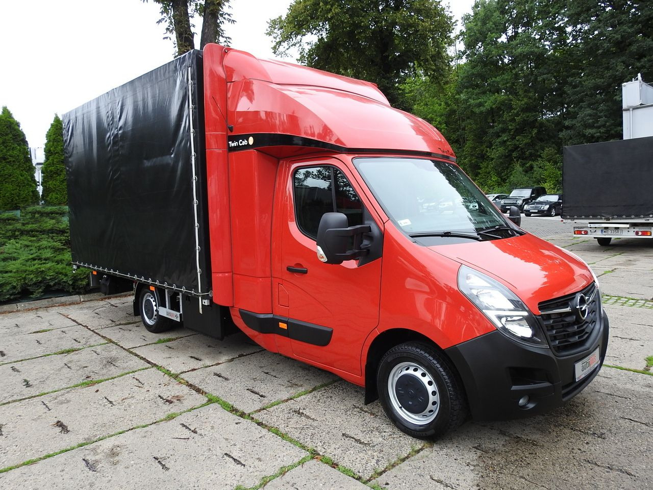 OPEL MOVANO - Tent tarbesõiduk: pilt 4 OPEL MOVANO - Tent tarbesõiduk: pilt 4