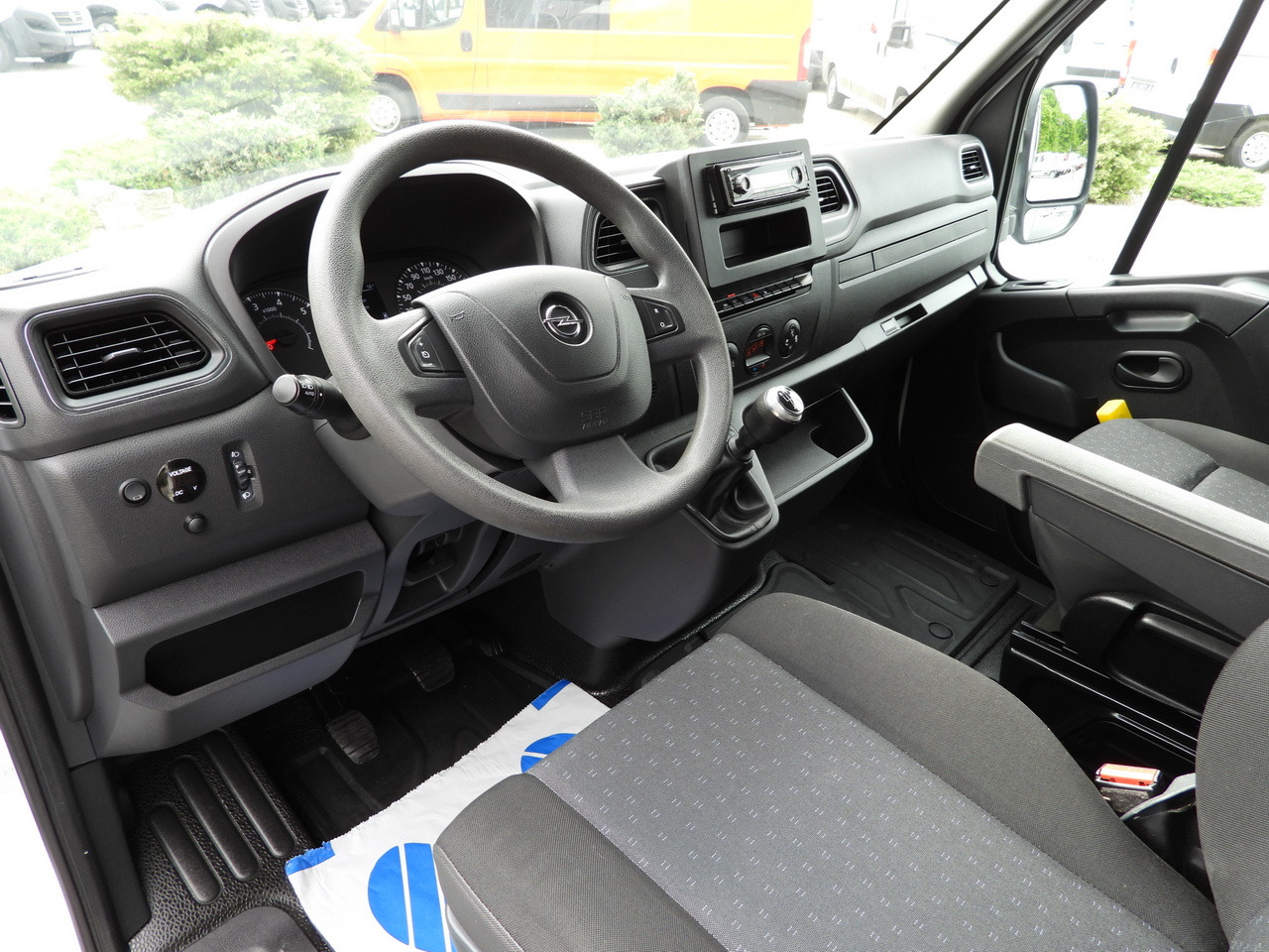 OPEL MOVANO TARPAULIN 10 PALLETS WEBASTO CRUISE CONTROL AIR CONDITIONING LED LIGHTS PNEUMATICS 165HP - Tent tarbesõiduk: pilt 2 OPEL MOVANO TARPAULIN 10 PALLETS WEBASTO CRUISE CONTROL AIR CONDITIONING LED LIGHTS PNEUMATICS 165HP - Tent tarbesõiduk: pilt 2