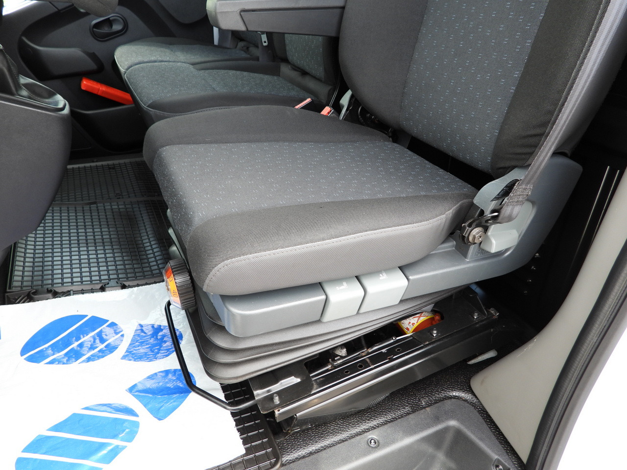 Kaubik OPEL MOVANO VAN AIR CONDITIONING LED LIGHTS 150HP: pilt 28 Kaubik OPEL MOVANO VAN AIR CONDITIONING LED LIGHTS 150HP: pilt 28