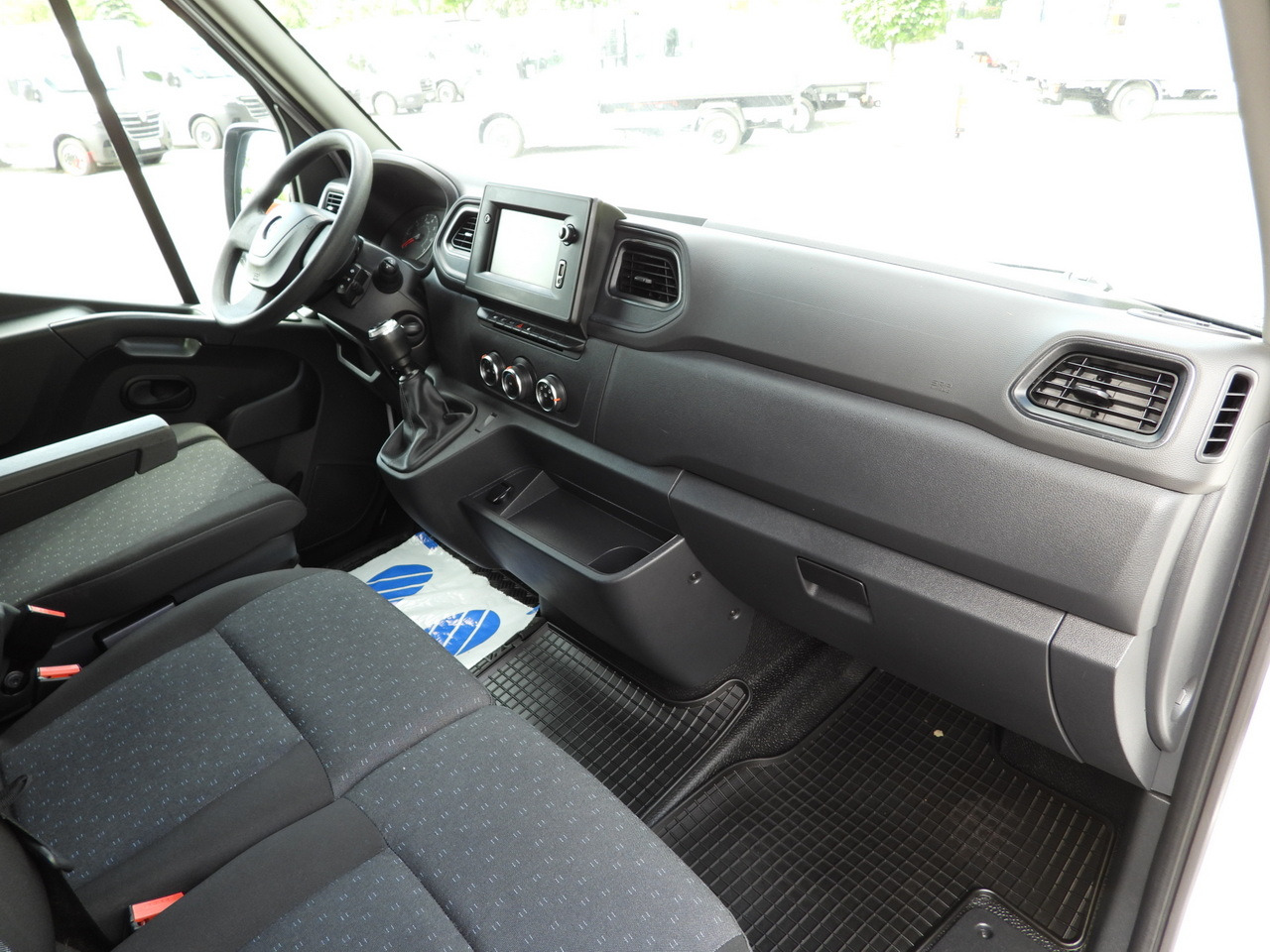 Kaubik OPEL MOVANO VAN AIR CONDITIONING LED LIGHTS 150HP: pilt 38 Kaubik OPEL MOVANO VAN AIR CONDITIONING LED LIGHTS 150HP: pilt 38