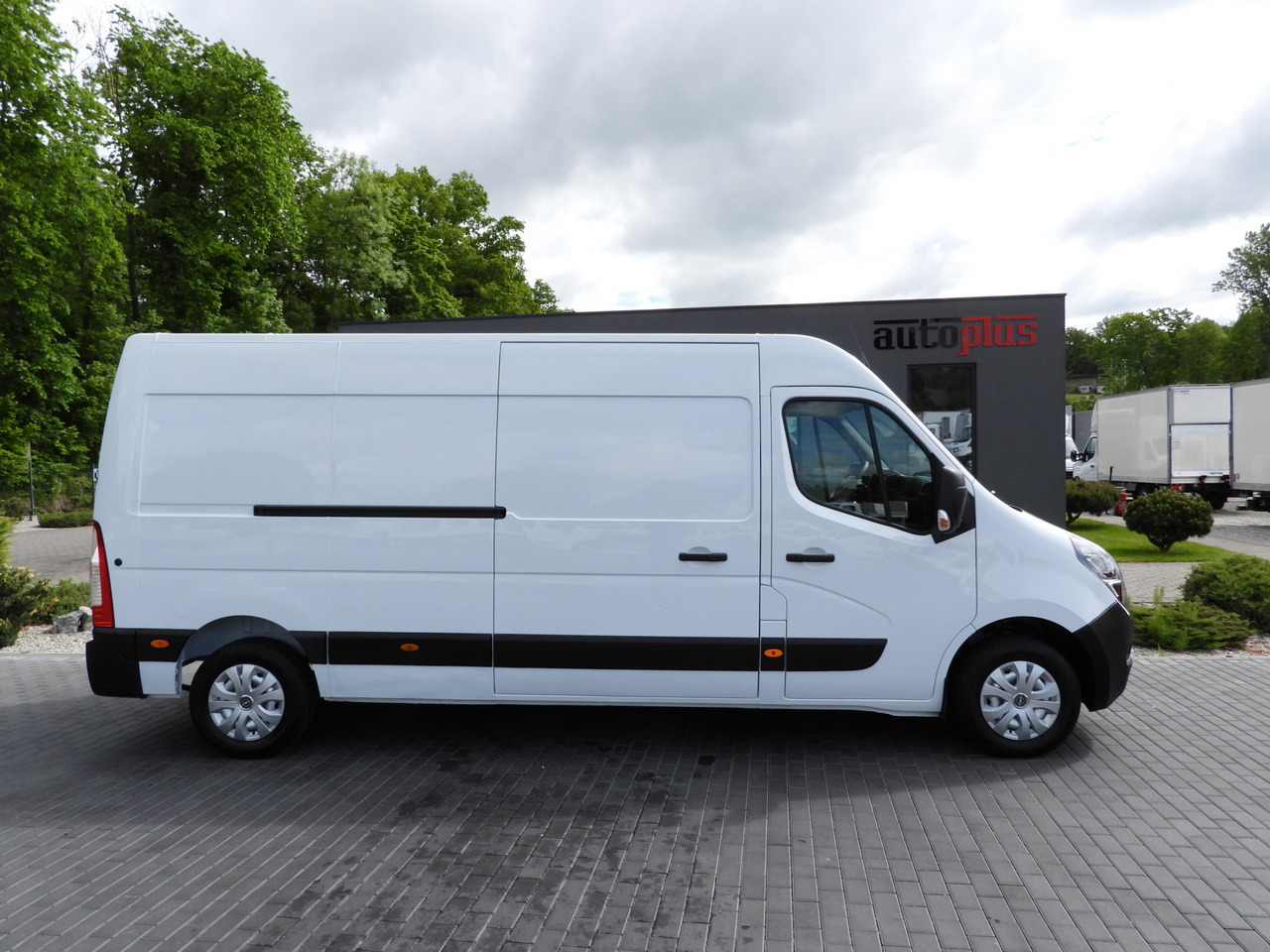 Kaubik OPEL MOVANO VAN AIR CONDITIONING LED LIGHTS 150HP: pilt 7 Kaubik OPEL MOVANO VAN AIR CONDITIONING LED LIGHTS 150HP: pilt 7