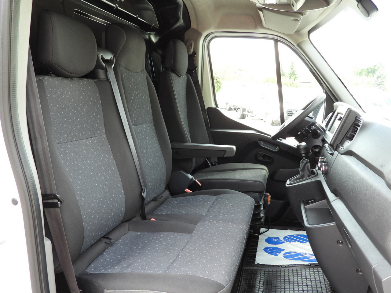 Kaubik OPEL MOVANO VAN AIR CONDITIONING LED LIGHTS 150HP: pilt 37 Kaubik OPEL MOVANO VAN AIR CONDITIONING LED LIGHTS 150HP: pilt 37