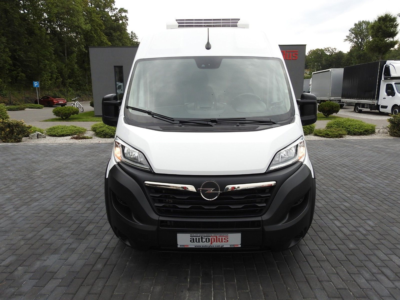 Opel MOVANO KÜHLKASTENWAGEN 0*C HEIZFUNKTION Opel MOVANO KÜHLKASTENWAGEN 0*C HEIZFUNKTION - Tarbesõiduk külmik: pilt 5 Opel MOVANO KÜHLKASTENWAGEN 0*C HEIZFUNKTION Opel MOVANO KÜHLKASTENWAGEN 0*C HEIZFUNKTION - Tarbesõiduk külmik: pilt 5