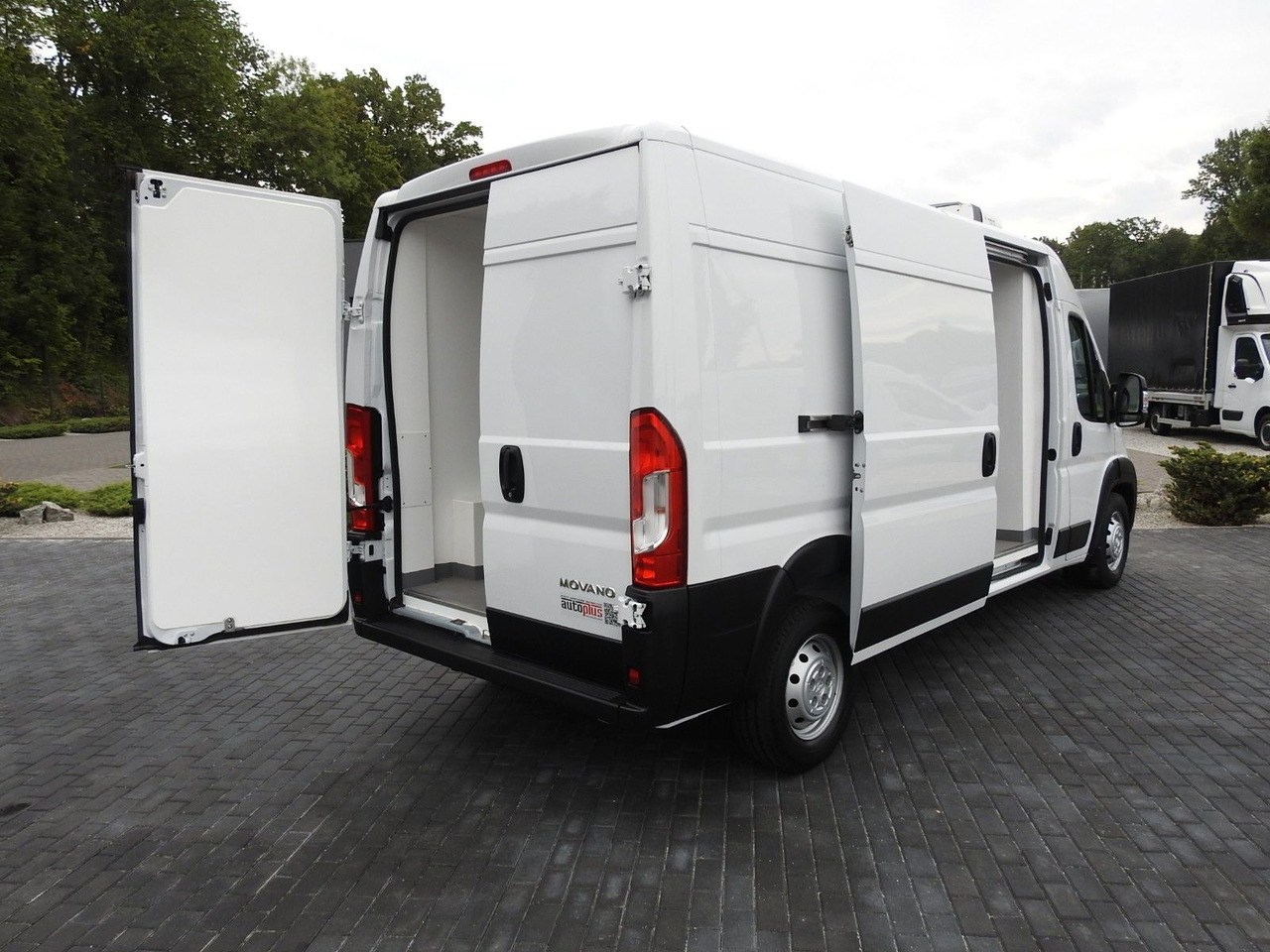 Opel MOVANO KÜHLKASTENWAGEN 0*C HEIZFUNKTION Opel MOVANO KÜHLKASTENWAGEN 0*C HEIZFUNKTION - Tarbesõiduk külmik: pilt 3 Opel MOVANO KÜHLKASTENWAGEN 0*C HEIZFUNKTION Opel MOVANO KÜHLKASTENWAGEN 0*C HEIZFUNKTION - Tarbesõiduk külmik: pilt 3