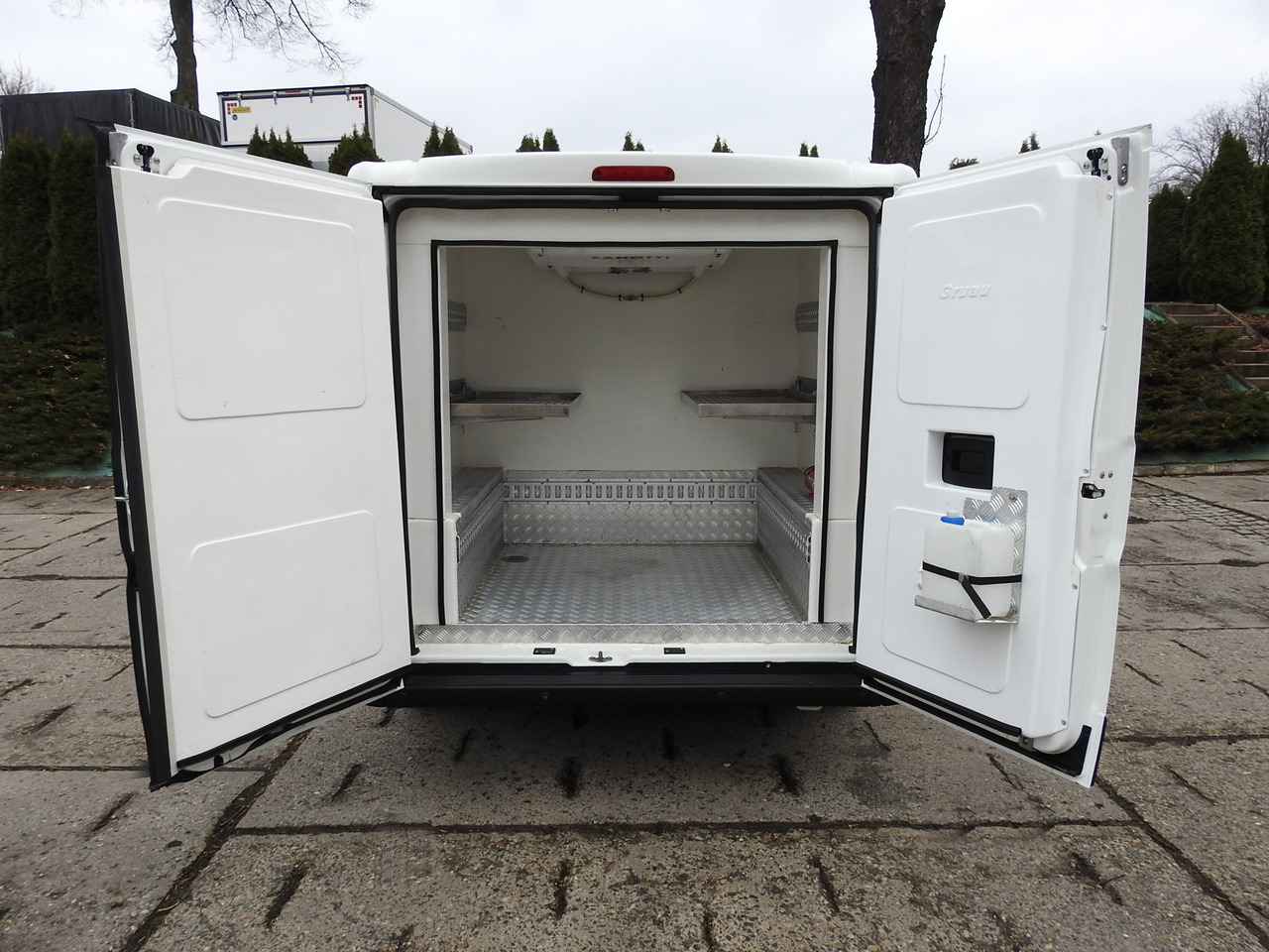 Tarbesõiduk külmik PEUGEOT BOXER REFRIGERATOR VAN -5*C TWO COMPARTMENTS CRUISE CONTROL AIR CONDITIONING  120HP: pilt 11