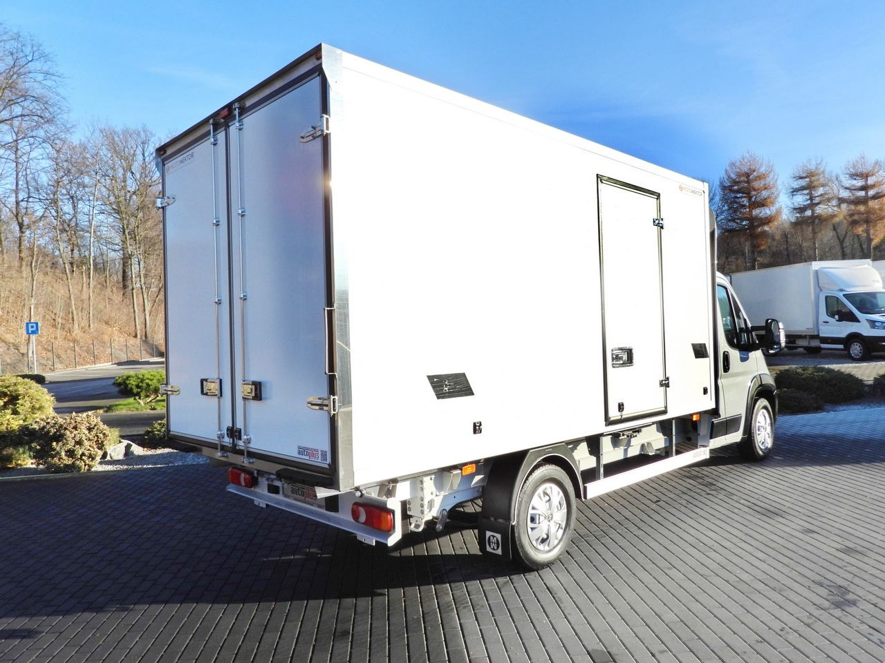 PEUGEOT BOXER REGRIGERATOR BOX 0*C 8 PALLETS CRUISE CONTROL LED LIGHTS AIR CONDITIONING 165HP - Tarbesõiduk külmik: pilt 3 PEUGEOT BOXER REGRIGERATOR BOX 0*C 8 PALLETS CRUISE CONTROL LED LIGHTS AIR CONDITIONING 165HP - Tarbesõiduk külmik: pilt 3