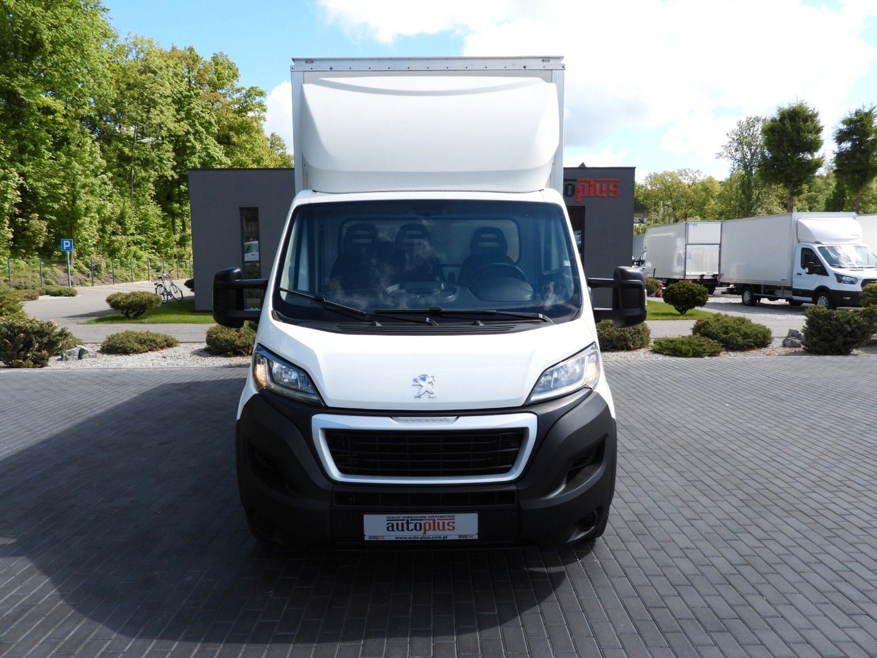 Peugeot BOXER KOFFER 8 PALETTEN TEMPOMAT KLIMAANLAGE Peugeot BOXER KOFFER 8 PALETTEN TEMPOMAT KLIMAANLAGE - Tarbesõiduk furgoon: pilt 5 Peugeot BOXER KOFFER 8 PALETTEN TEMPOMAT KLIMAANLAGE Peugeot BOXER KOFFER 8 PALETTEN TEMPOMAT KLIMAANLAGE - Tarbesõiduk furgoon: pilt 5