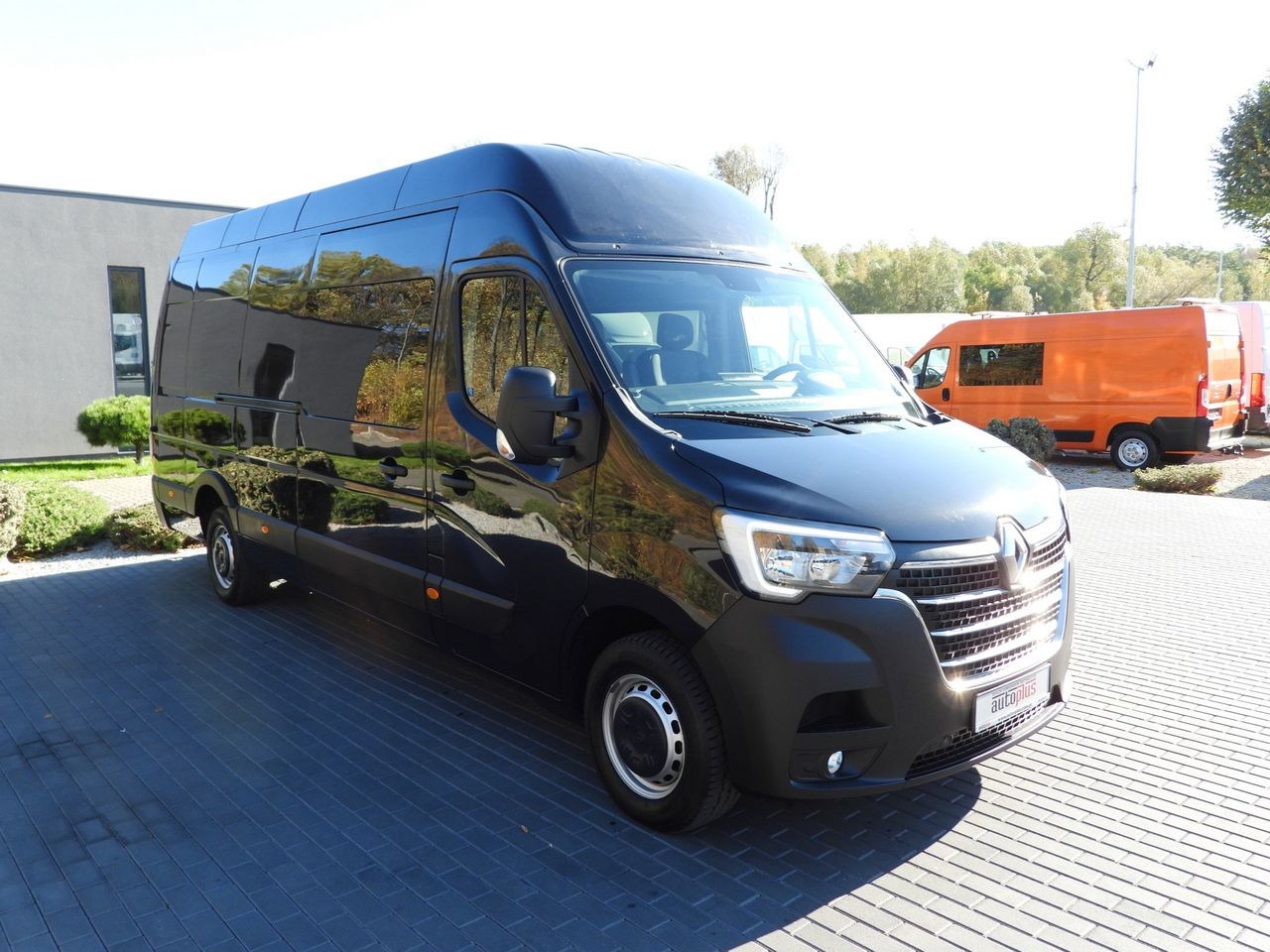 RENAULT MASTER BOX DELIVERY VAN 7 SEATS CRUISE CONTROL LED LIGHTS AIR CONDITIONING 165HP - Kaubik: pilt 4 RENAULT MASTER BOX DELIVERY VAN 7 SEATS CRUISE CONTROL LED LIGHTS AIR CONDITIONING 165HP - Kaubik: pilt 4