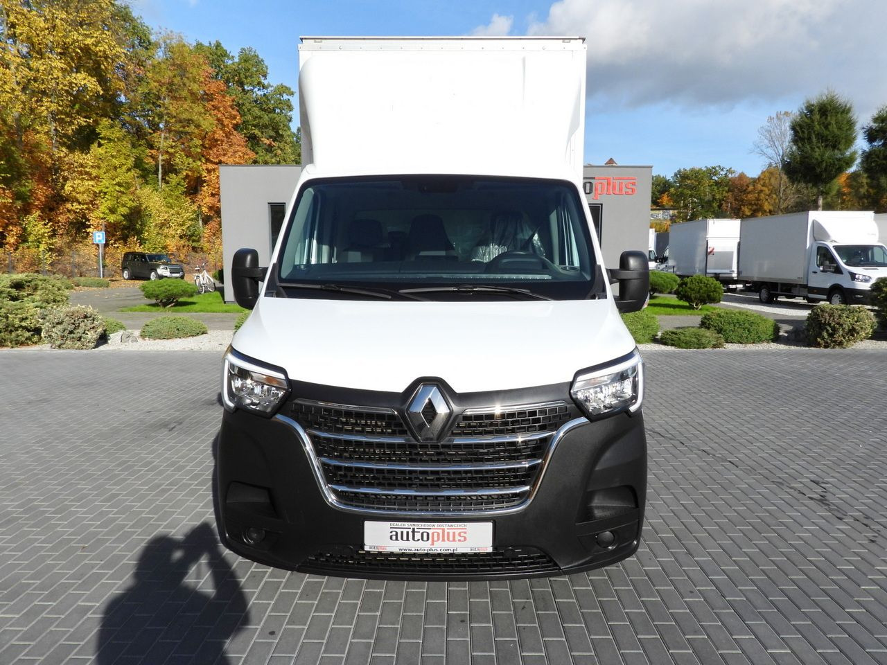 RENAULT MASTER BOX LIFT 8 PALLETS CRUISE CONTROL LED LIGHTS TWIN WHEELS AIR CONDITIONING 145HP - Tarbesõiduk furgoon: pilt 5 RENAULT MASTER BOX LIFT 8 PALLETS CRUISE CONTROL LED LIGHTS TWIN WHEELS AIR CONDITIONING 145HP - Tarbesõiduk furgoon: pilt 5