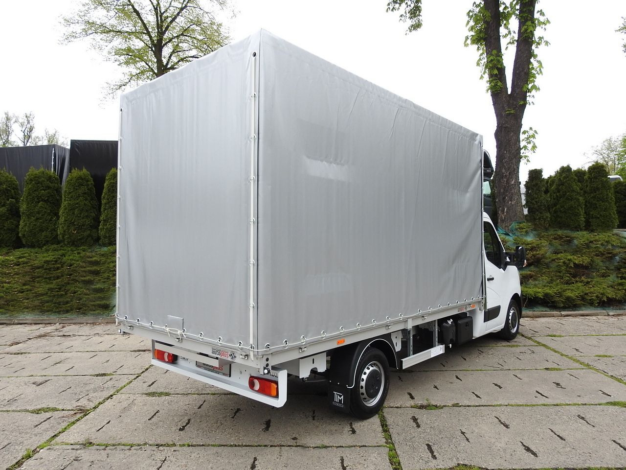 RENAULT MASTER NEW TARPAULIN 8 PALLETS CRUISE CONTROL LED LIGHTS AIR CONDITIONING 165HP - Tent tarbesõiduk: pilt 3 RENAULT MASTER NEW TARPAULIN 8 PALLETS CRUISE CONTROL LED LIGHTS AIR CONDITIONING 165HP - Tent tarbesõiduk: pilt 3