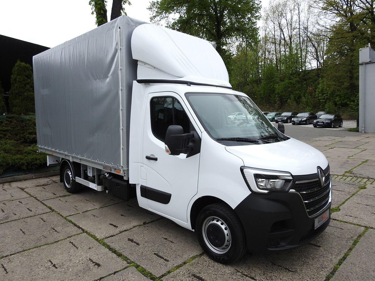 RENAULT MASTER NEW TARPAULIN 8 PALLETS CRUISE CONTROL LED LIGHTS AIR CONDITIONING 165HP - Tent tarbesõiduk: pilt 4 RENAULT MASTER NEW TARPAULIN 8 PALLETS CRUISE CONTROL LED LIGHTS AIR CONDITIONING 165HP - Tent tarbesõiduk: pilt 4