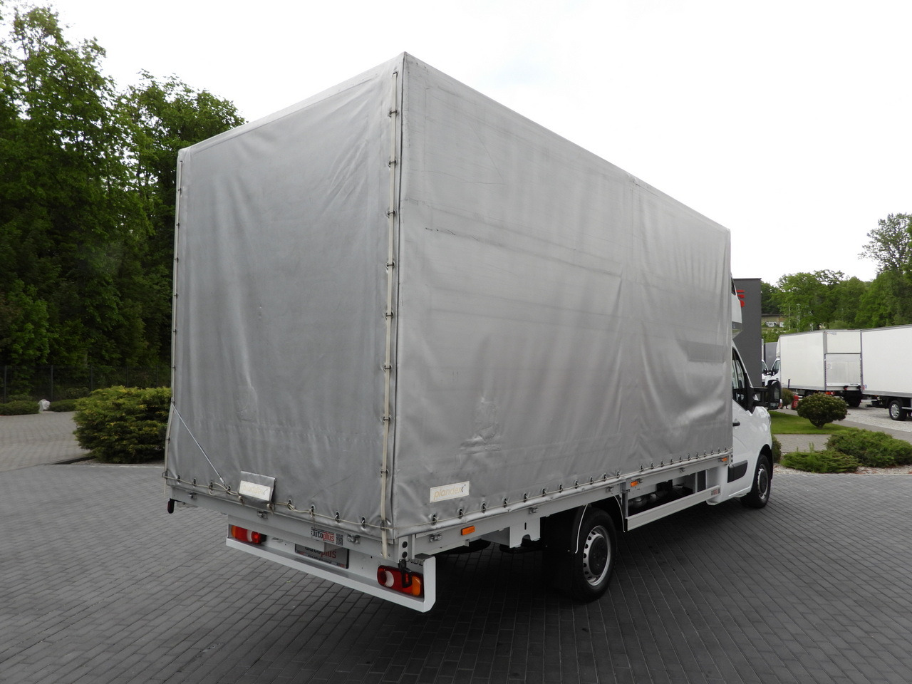 RENAULT MASTER TARPAULIN 10 PALLETS CRUISE CONTROL LED LIGHTS PNEUMATICS AIR CONDITIONING 165HP - Tent tarbesõiduk: pilt 3 RENAULT MASTER TARPAULIN 10 PALLETS CRUISE CONTROL LED LIGHTS PNEUMATICS AIR CONDITIONING 165HP - Tent tarbesõiduk: pilt 3