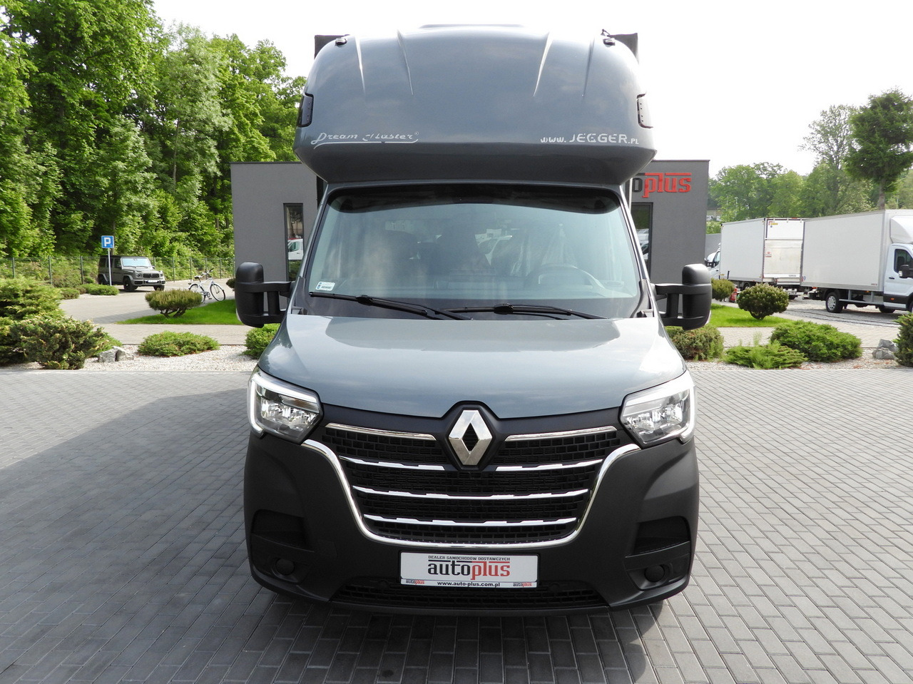 RENAULT MASTER TARPAULIN 10 PALLETS WEBASTO CRUISE CONTROL LED LIGHTS PNEUMATICS AIR CONDITIONING 165HP - Tent tarbesõiduk: pilt 5 RENAULT MASTER TARPAULIN 10 PALLETS WEBASTO CRUISE CONTROL LED LIGHTS PNEUMATICS AIR CONDITIONING 165HP - Tent tarbesõiduk: pilt 5