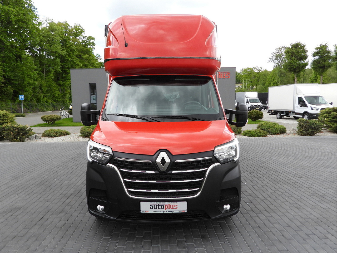 RENAULT MASTER TARPAULIN 10 PALLETS WEBASTO CRUISE CONTROL LED LIGHTS PNEUMATICS AIR CONDITIONING 165HP - Tent tarbesõiduk: pilt 5 RENAULT MASTER TARPAULIN 10 PALLETS WEBASTO CRUISE CONTROL LED LIGHTS PNEUMATICS AIR CONDITIONING 165HP - Tent tarbesõiduk: pilt 5