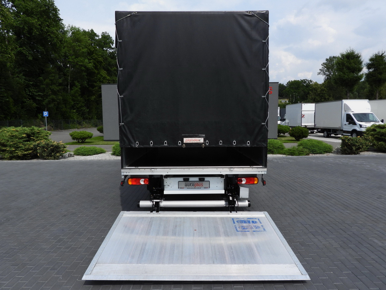 RENAULT MASTER TARPAULIN LIFT 9 PALLETS WEBASTO CRUISE CONTROL LED LIGHTS PNEUMATICS AIR CONDITIONING  165HP liising RENAULT MASTER TARPAULIN LIFT 9 PALLETS WEBASTO CRUISE CONTROL LED LIGHTS PNEUMATICS AIR CONDITIONING  165HP: pilt 26