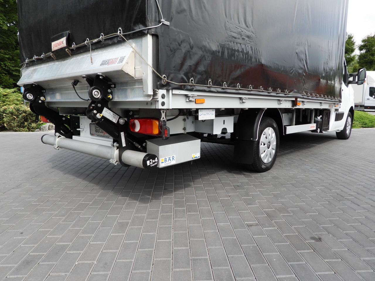 RENAULT MASTER TARPAULIN LIFT 9 PALLETS WEBASTO CRUISE CONTROL LED LIGHTS PNEUMATICS AIR CONDITIONING  165HP liising RENAULT MASTER TARPAULIN LIFT 9 PALLETS WEBASTO CRUISE CONTROL LED LIGHTS PNEUMATICS AIR CONDITIONING  165HP: pilt 19
