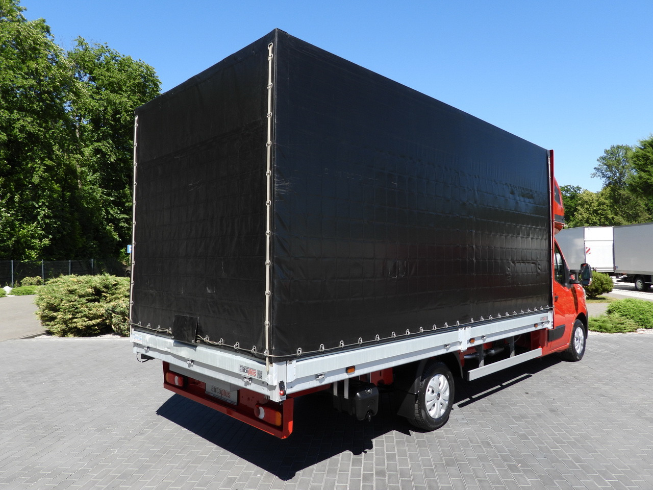 RENAULT MASTER TARPAULIN WEBASTO CRUISE CONTROL LED LIGHTS PNEUMATICS AIR CONDITIONING 165HP - Tent tarbesõiduk: pilt 3 RENAULT MASTER TARPAULIN WEBASTO CRUISE CONTROL LED LIGHTS PNEUMATICS AIR CONDITIONING 165HP - Tent tarbesõiduk: pilt 3