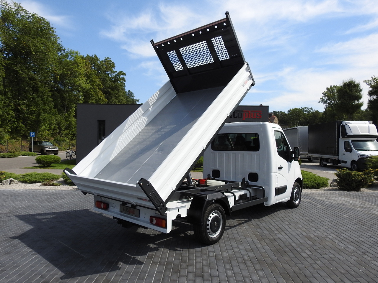 RENAULT MASTER TIPPER 130HP - Tarbesõiduk kallur: pilt 3 RENAULT MASTER TIPPER 130HP - Tarbesõiduk kallur: pilt 3