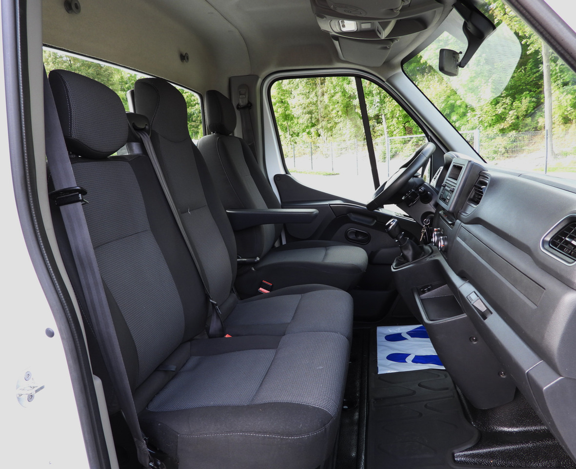 RENAULT MASTER TIPPER CRUISE CONTROL LED LIGHTS TWIN WHEELS AIR CONDITIONING 130HP - Tarbesõiduk kallur: pilt 2 RENAULT MASTER TIPPER CRUISE CONTROL LED LIGHTS TWIN WHEELS AIR CONDITIONING 130HP - Tarbesõiduk kallur: pilt 2