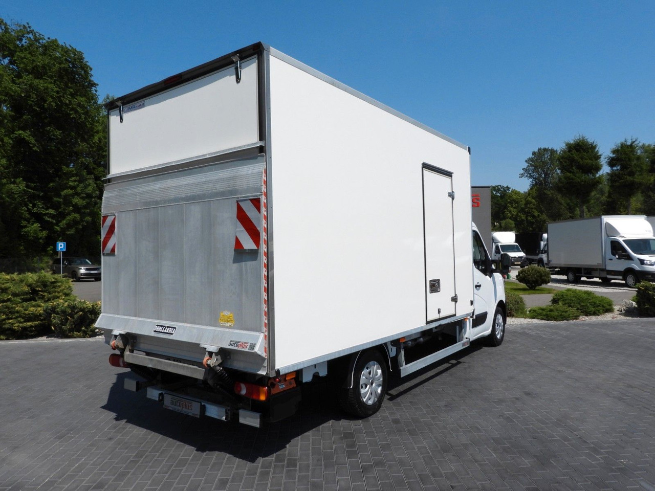 Renault MASTER KOFFER AUFZUG 8 PALETTEN TEMPOMAT LED - Tarbesõiduk furgoon: pilt 3 Renault MASTER KOFFER AUFZUG 8 PALETTEN TEMPOMAT LED - Tarbesõiduk furgoon: pilt 3